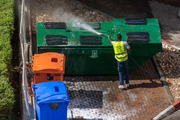 Best Deck Cleaning Services  in Proctor, VT